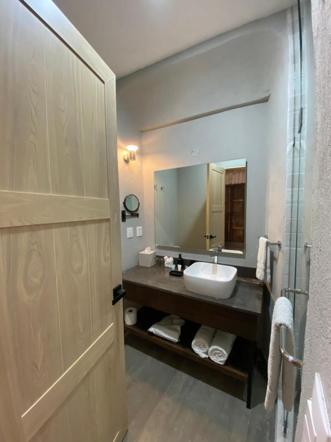 Queen Suite
