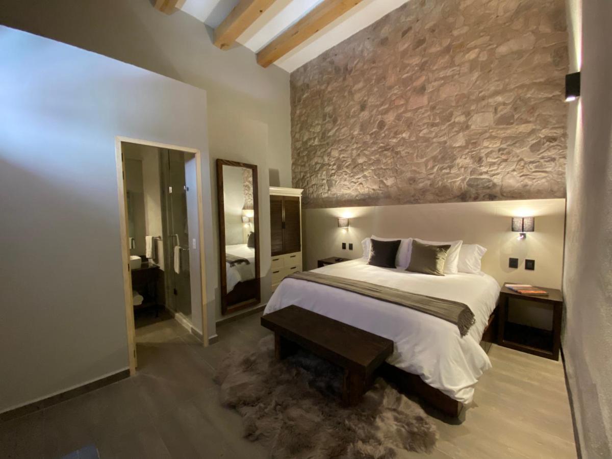 Queen Suite