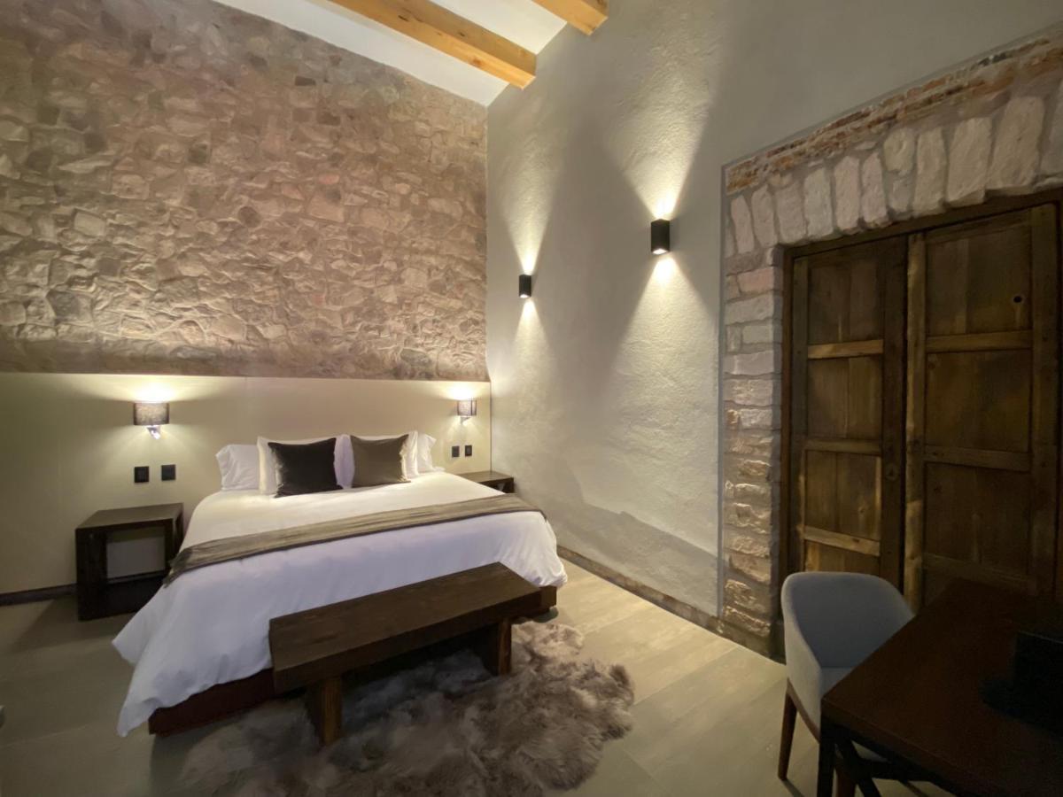 Queen Suite