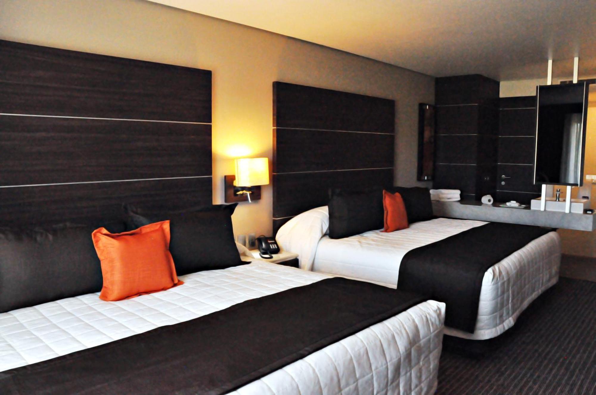 Family Suite,1208415364:JPEG