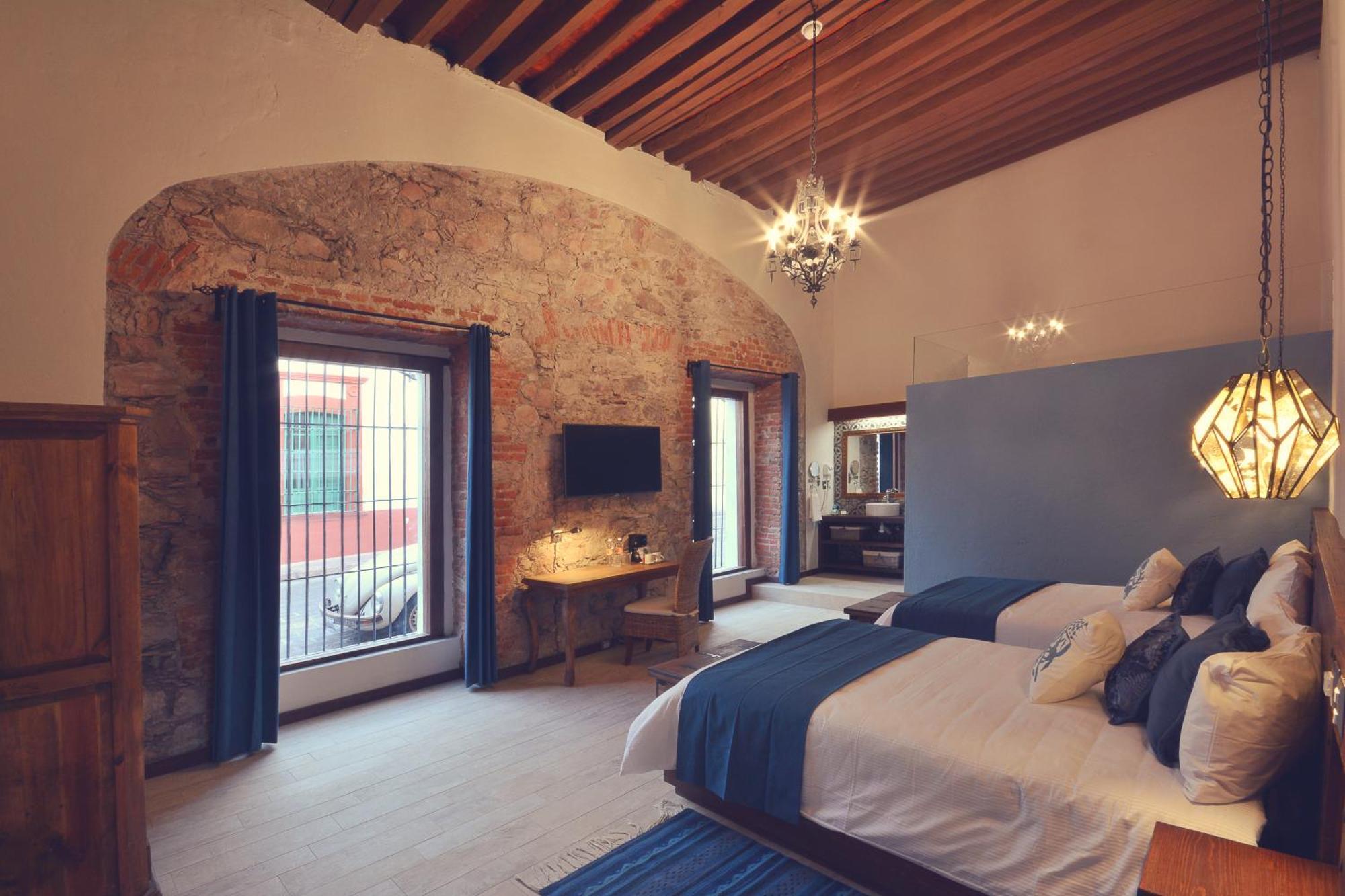 Grand Suite,1279119556:JPEG