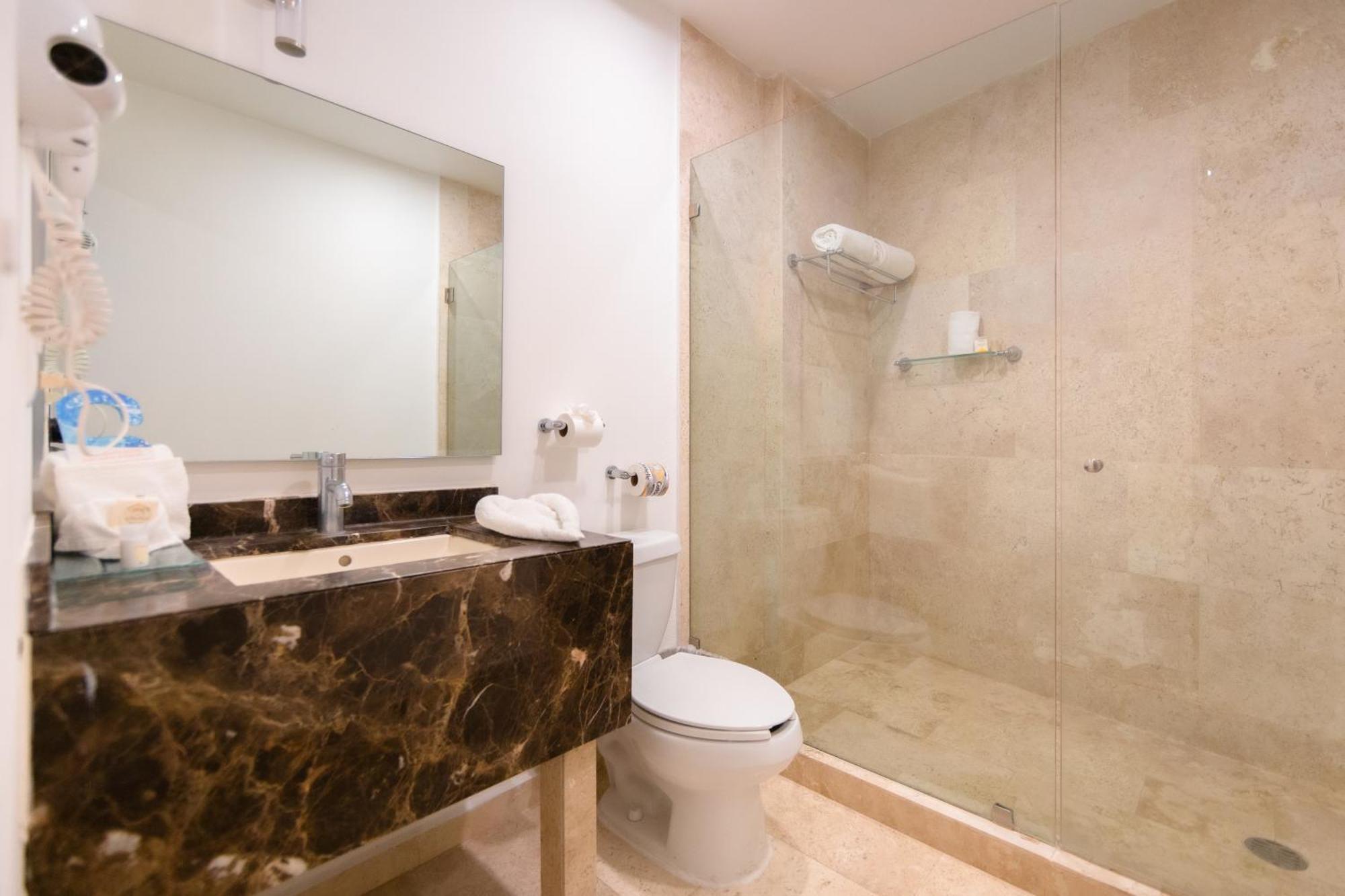 King Suite - Non-Smoking,1652754424:JPEG