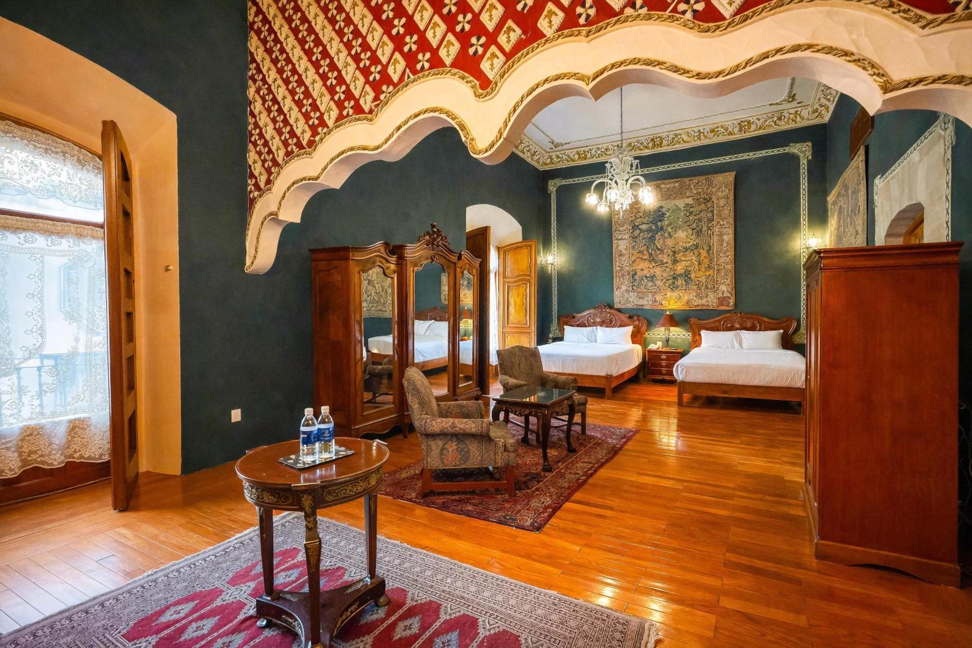 Presidential Suite