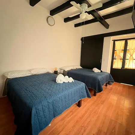 Hostal Luna 49-2