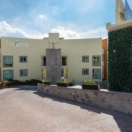 La Reserva Suites-3