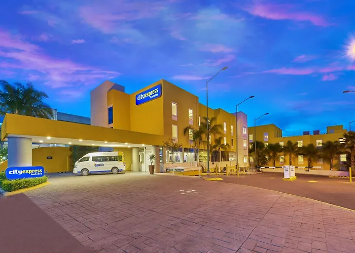 Hoteles en QueretaroCity Express By Marriott
