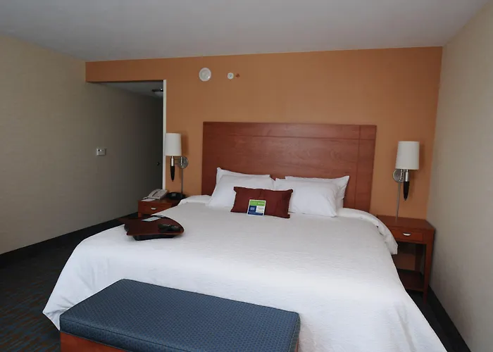 Hoteles en QueretaroHampton By Hilton Tecnologico