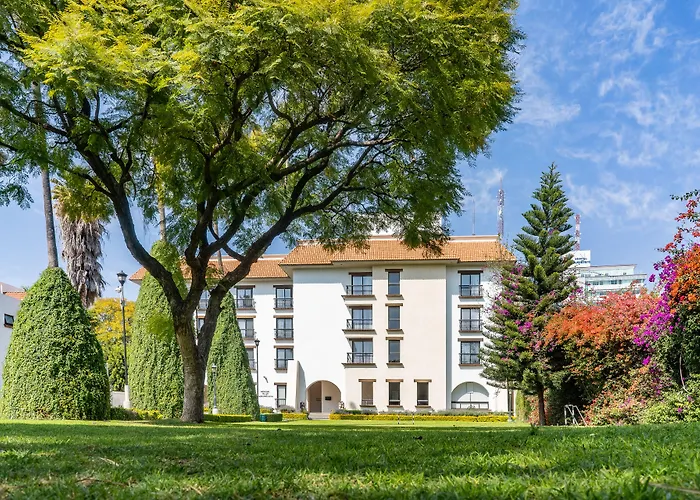 Hoteles en QueretaroFlamingo Inn